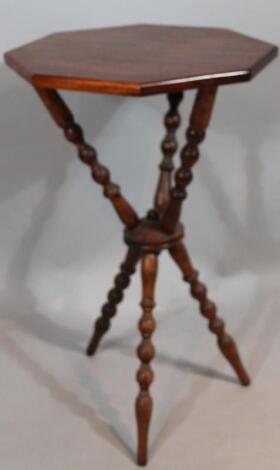 A 20thC mahogany conjuror's table