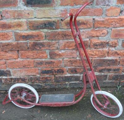 A mid 20thC child's Tri-ang two wheeled scooter - 2