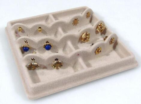 Six pairs of 9ct gold earrings