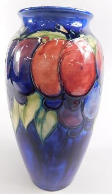 A Moorcroft Wisteria pattern vase - 2