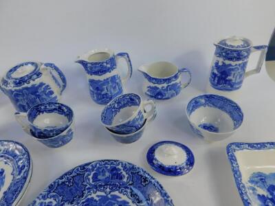 A group of George Jones blue and white pottery - 3