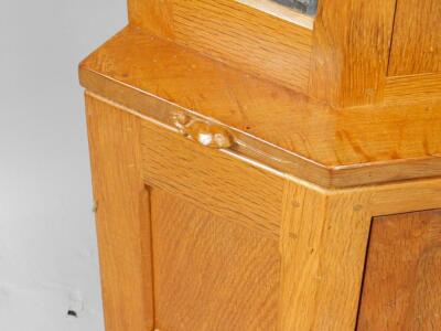 A 1979 Robert 'Mouseman' Thompson light oak corner cabinet - 3