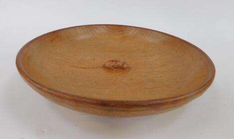 A Robert Thompson Mouseman oak fruit bowl