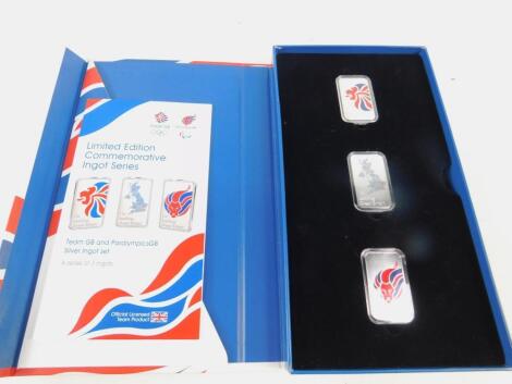 A London Olympcis 2012 commemorative three silver ingot set