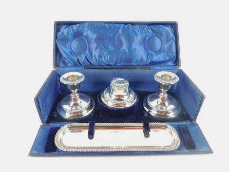 An Edward VII gentleman's four piece travelling desk set