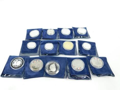 Silver and other commemorative coins including a Millennium One Lats