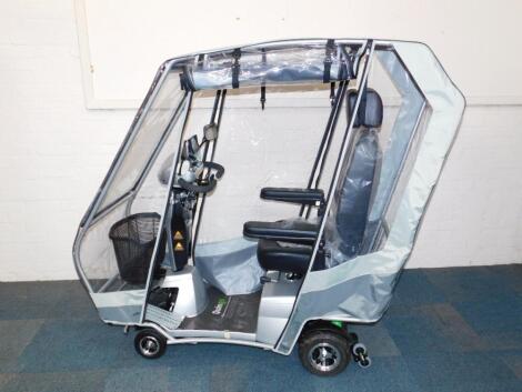 A Quingo Vitess 2 mobility scooter