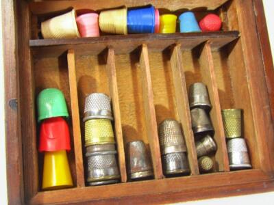 An Edwardian mahogany thimble box - 3