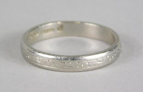 A platinum wedding band