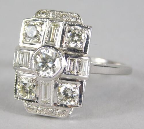 An Art Deco diamond dress ring