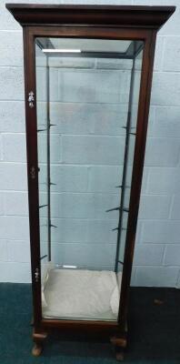 A late 19th/early 20thC mahogany shop display cabinet