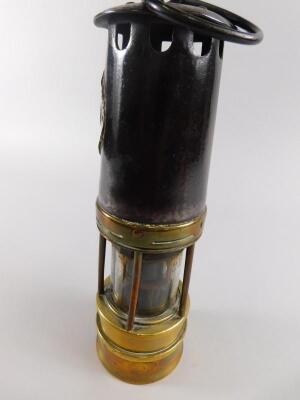 A late 19th/early 20thC brass and iron miner's lamp - 3