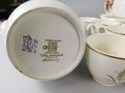 A quantity of Royal Albert Old Country Roses porcelain - 2