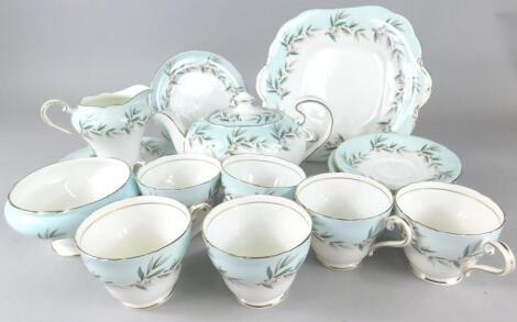 An Aynsley part tea service