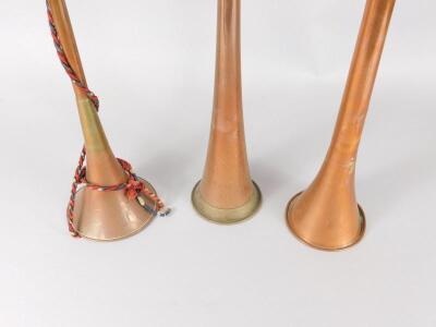 Three brass and copper hunting horns - 2