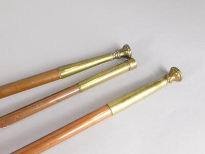 Three brass and copper hunting horns - 3