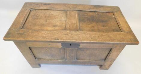 A late 17th/early 18thC oak coffer