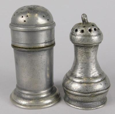 An 18thC pewter pounce pot