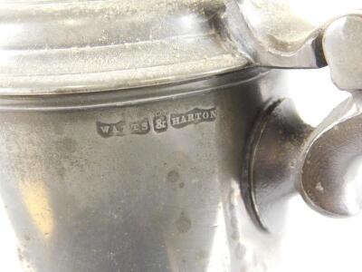 A 19thC pewter flagon - 2