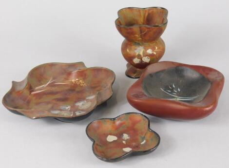 Four items of Japanese ceramics