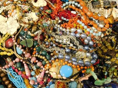 Various costume jewellery necklaces