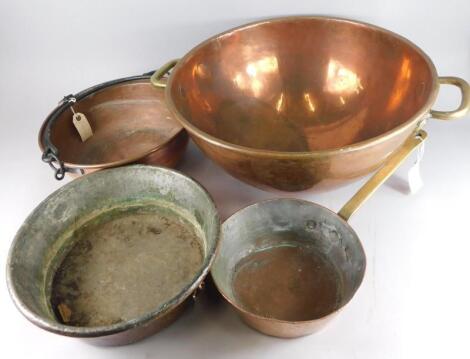 Various early 20thC metalware