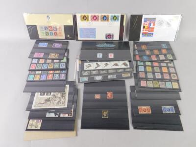GB.- QV-QEII.- A largely mint collection of GB Stamps