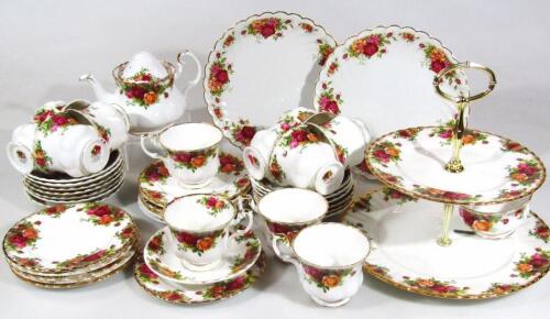 Various Royal Albert Old Country Roses and similar teaware