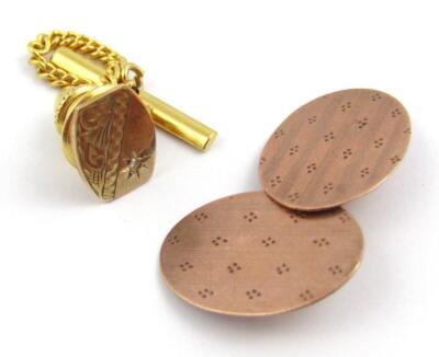 A single 9ct gold cuff link - 4