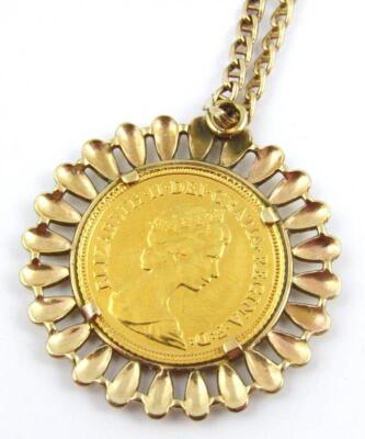 An Elizabeth II gold half sovereign - 2