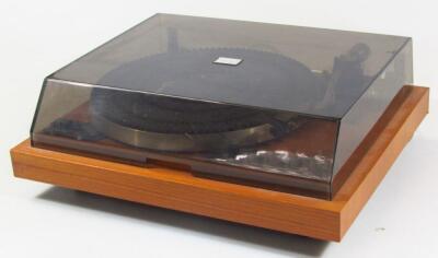 A mid 20thC Garrard Direct Drive DD75 turn table - 4