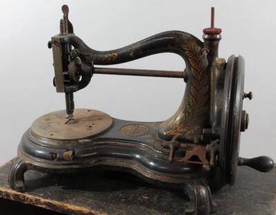 A late 19thC/early 20thC Jones figure of eight sewing machine - 2