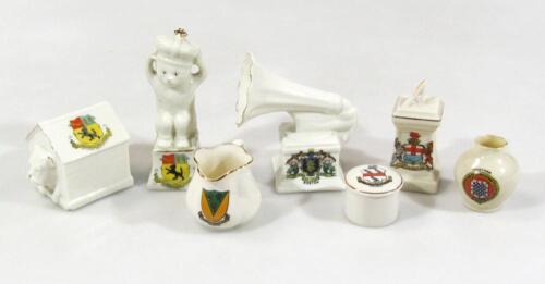 Various souvenir crested china