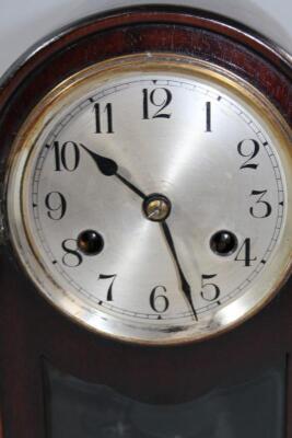 An early 20thC stained oak cased domed top mantel clock - 3