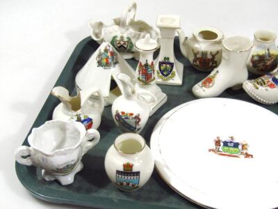 Various crested china - 2