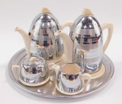 A Belgrave Pottery Heatmaster five piece tea service