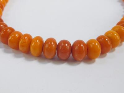 A butterscotch amber necklace - 2