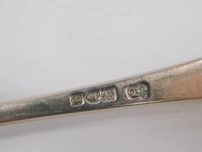 Six Edward VII and George V silver dessert forks - 2