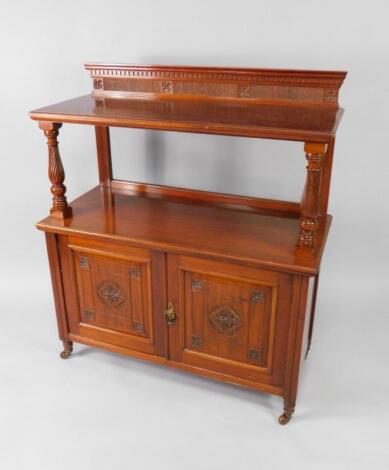 A Victorian mahogany buffet