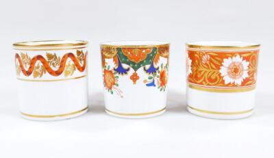 Five early 19thC Spode coffee cans - 9