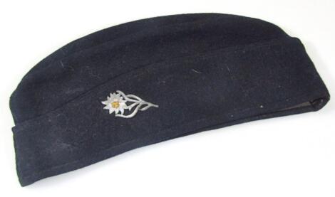 A Third Reich M40 military side cap