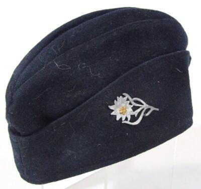 A Third Reich M40 military side cap - 3