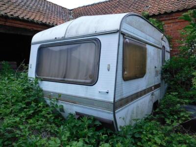 An Eccles caravan - 2