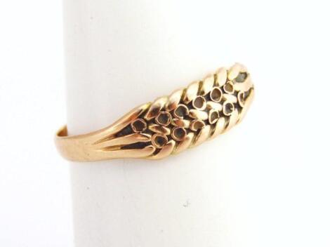 A ladies 9ct gold dress ring