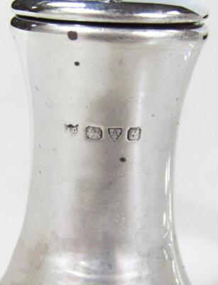 A George V silver cruet set - 5