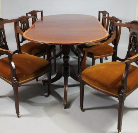 A set of six (4+2) early 20thC mahogany and boxwood strung dining chairs