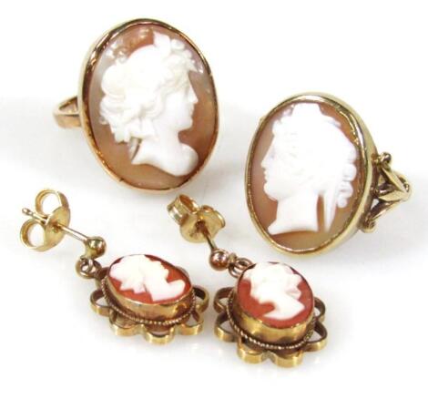 Various cameo jewellery