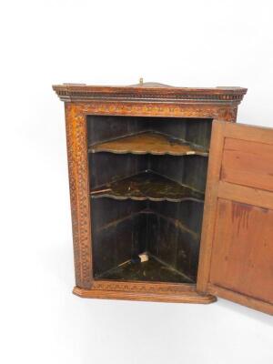 A 19thC oak hanging corner cupboard - 2