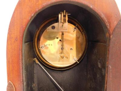 An Edwardian mahogany lancet mantel clock - 3