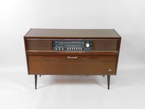 A Grundig 1950's retro wooden cased stereogram